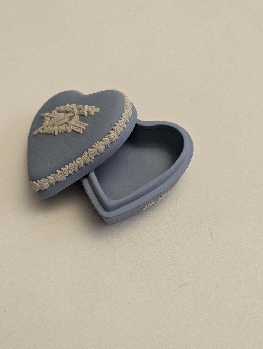 Wedgewood Jasperware Celebrating Trinket Heart